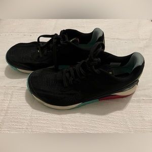 Reebok Nano X1 Vegan - size 9 - black, pink, green
